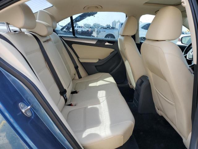 Photo 10 from auction – 2017 VOLKSWAGEN JETTA SE with VIN 3VWDB7AJ3HM305266