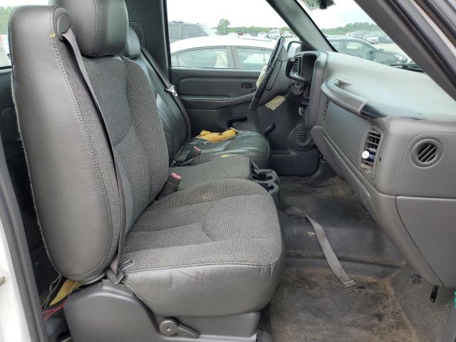 Photo 10 from auction – 2005 CHEVROLET SILVERADO with VIN 1GCEC14V95Z139605