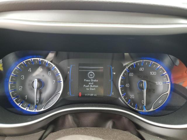 Photo 9 from auction – 2018 CHRYSLER PACIFICA T with VIN 2C4RC1BG9JR216984