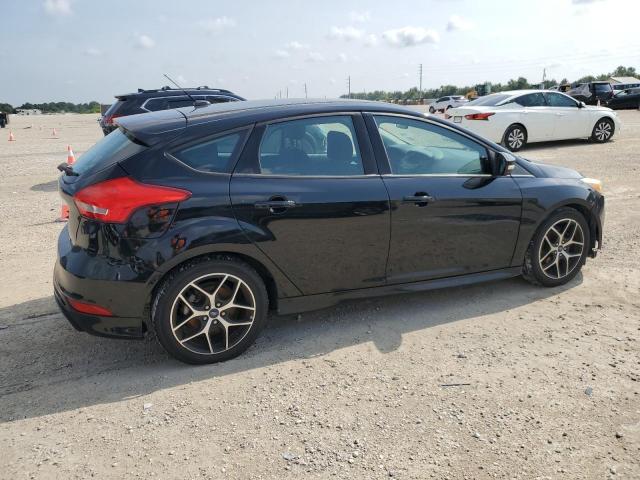 Photo 3 from auction – 2016 FORD FOCUS SE with VIN 1FADP3K26GL390016