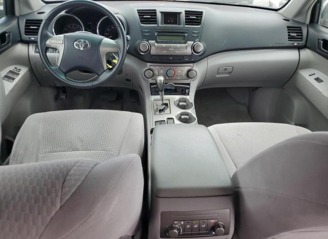 Photo 8 from auction – 2010 TOYOTA HIGHLANDER with VIN JTEZK3EH6A2106312