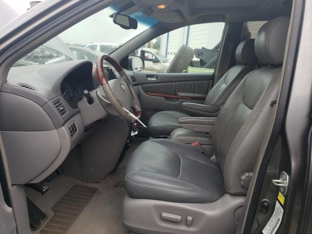 Photo 7 from auction – 2004 TOYOTA SIENNA XLE with VIN 5TDBA22C94S014247