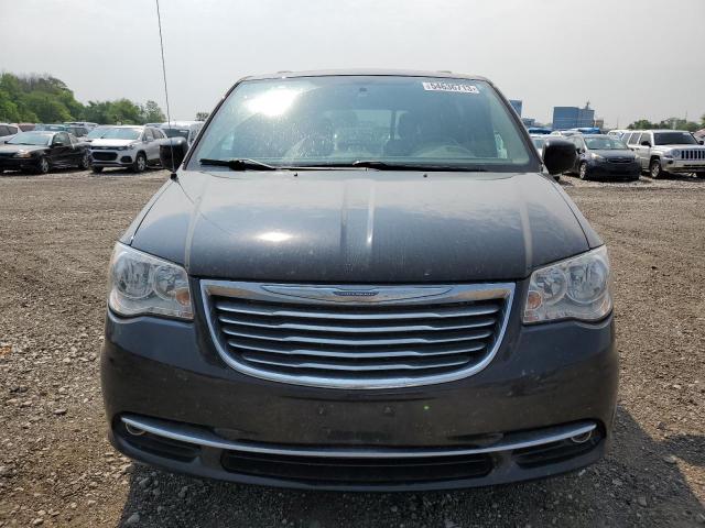 Photo 5 from auction – 2015 CHRYSLER TOWN & COU with VIN 2C4RC1BG7FR577847