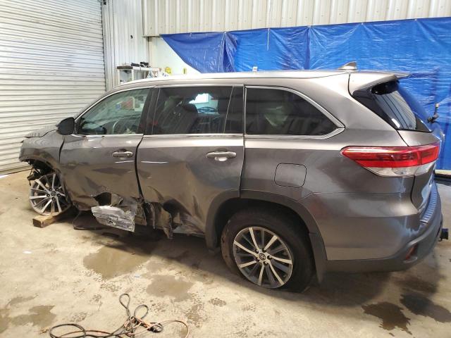 Photo 2 from auction – 2017 TOYOTA HIGHLANDER with VIN 5TDJZRFH4HS462467