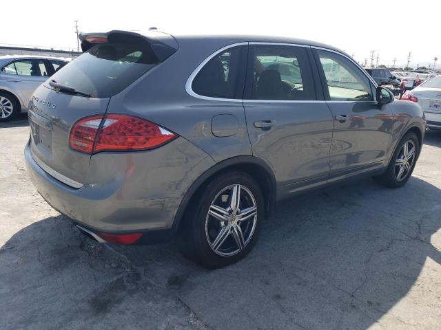 Photo 3 from auction – 2012 PORSCHE CAYENNE with VIN WP1AA2A29CLA02568
