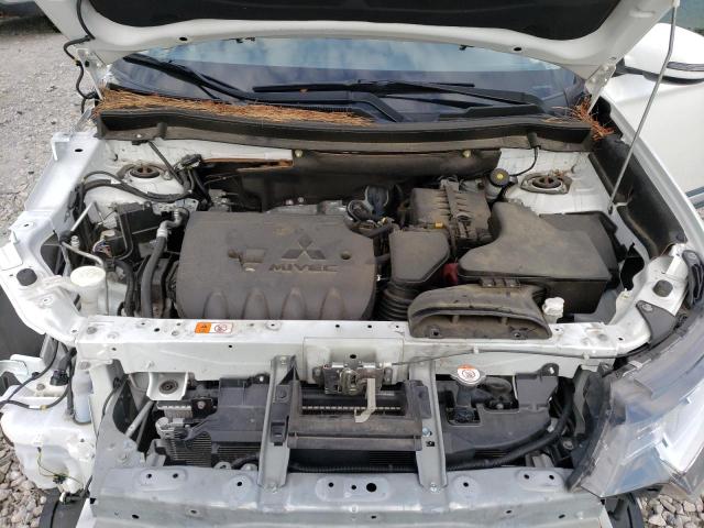 Photo 12 from auction – 2018 MITSUBISHI OUTLANDER with VIN JA4AD3A30JZ015995