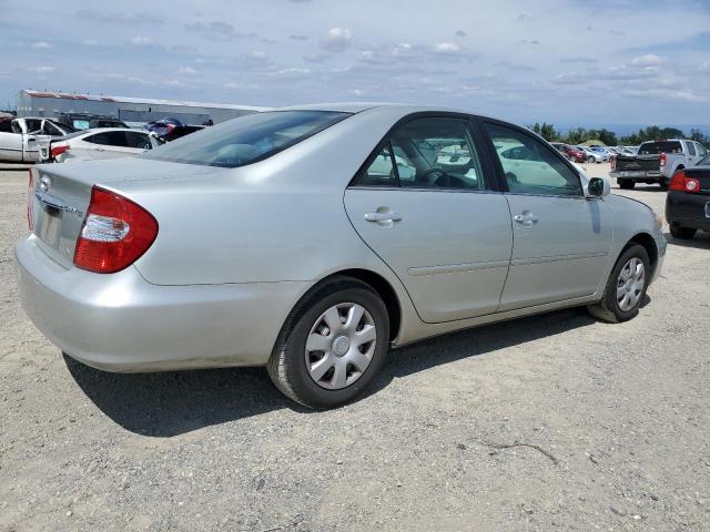 Photo 3 from auction – 2002 TOYOTA CAMRY LE with VIN JTDBE32K920055138