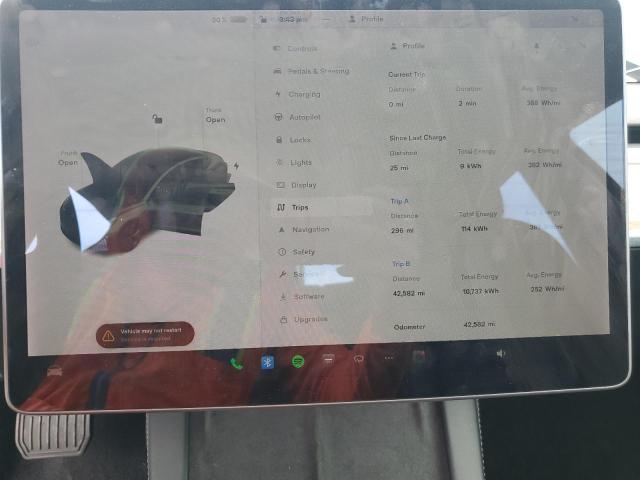 Photo 9 from auction – 2022 TESLA MODEL 3 with VIN 5YJ3E1EA0NF188775