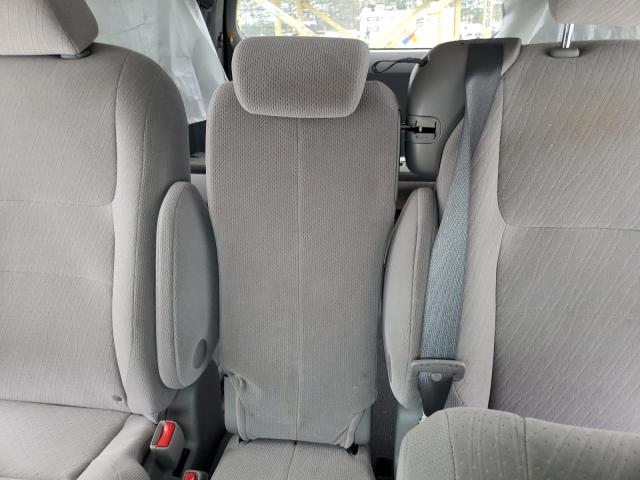 Photo 10 from auction – 2017 TOYOTA SIENNA LE with VIN 5TDKZ3DC0HS856718
