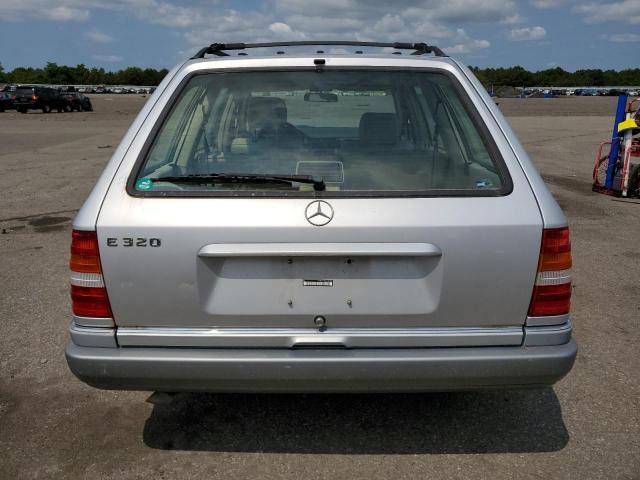 Photo 6 from auction – 1994 MERCEDES-BENZ E-CLASS with VIN WDBEA92E6RF289409