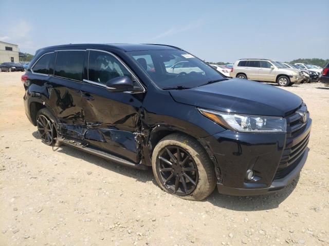 Photo 4 from auction – 2018 TOYOTA HIGHLANDER with VIN 5TDKZRFHXJS534914