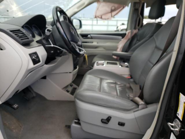 Photo 7 from auction – 2011 VOLKSWAGEN ROUTAN SEL with VIN 2V4RW5DG0BR643148