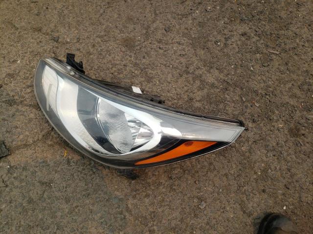 Photo 12 from auction – 2014 HYUNDAI ACCENT GLS with VIN KMHCT4AEXEU776928