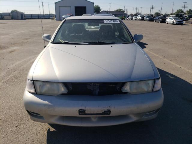 Photo 5 from auction – 1999 NISSAN SENTRA BAS with VIN 1N4AB41D4XC727776
