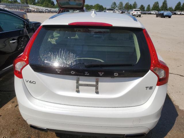 Photo 6 from auction – 2015 VOLVO V60 PREMIE with VIN YV140MEC7F1208515