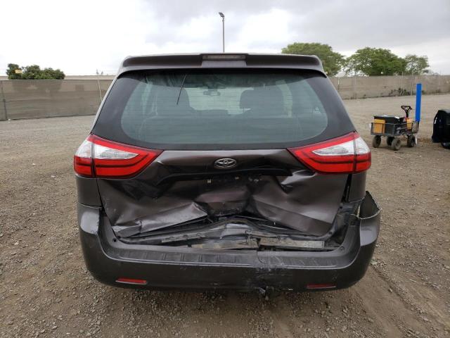 Photo 6 from auction – 2018 TOYOTA SIENNA L with VIN 5TDZZ3DCXJS918128