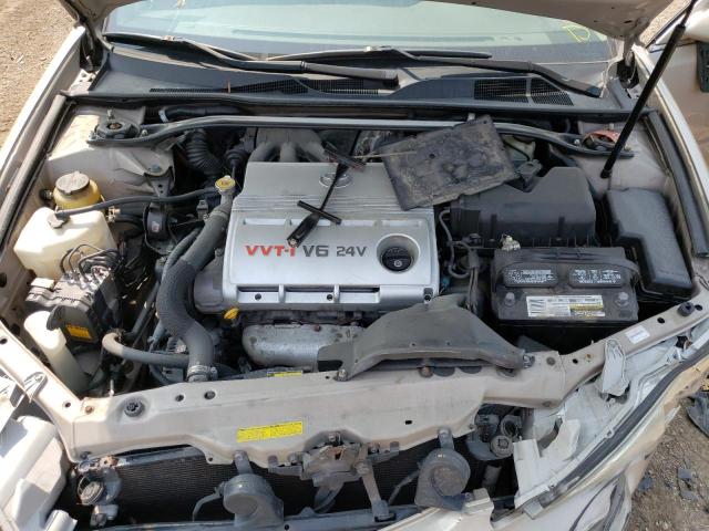 Photo 11 from auction – 2004 TOYOTA CAMRY LE with VIN 4T1BF30K04U568592