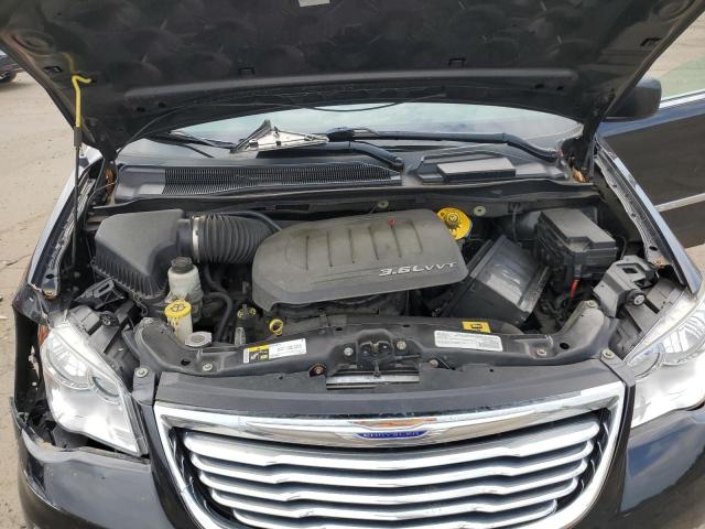 Photo 12 from auction – 2016 CHRYSLER TOWN & COU with VIN 2C4RC1BG6GR231192