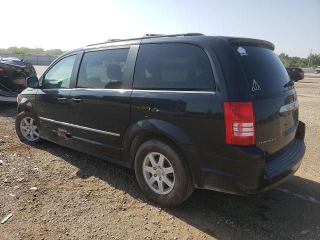 Photo 2 from auction – 2010 CHRYSLER TOWN & COU with VIN 2A4RR5D12AR226328