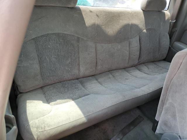 Photo 10 from auction – 2000 CHEVROLET SILVERADO with VIN 1GCEK19T0YE118521