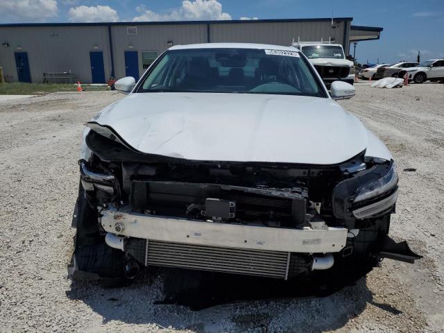 Фото 5 с аукциона – 2022 GENESIS G70 BASE с VIN KMTG34TA5NU093343