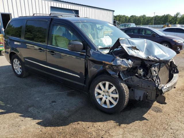 Photo 4 from auction – 2013 CHRYSLER TOWN & COU with VIN 2C4RC1BG5DR805633