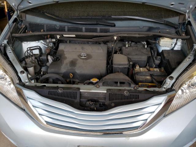 Photo 12 from auction – 2015 TOYOTA SIENNA LE with VIN 5TDKK3DC9FS535763