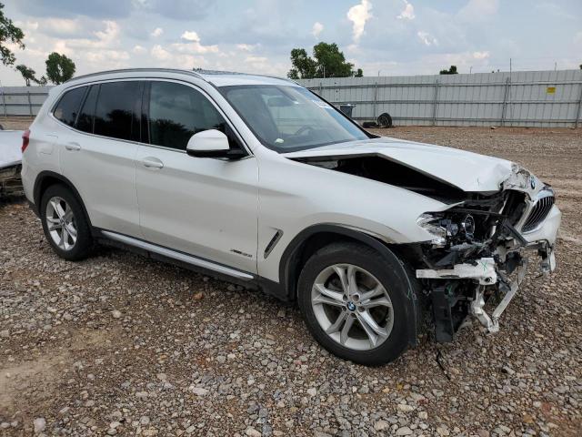 Photo 4 from auction – 2018 BMW X3 XDRIVE3 with VIN 5UXTR9C5XJLC76444