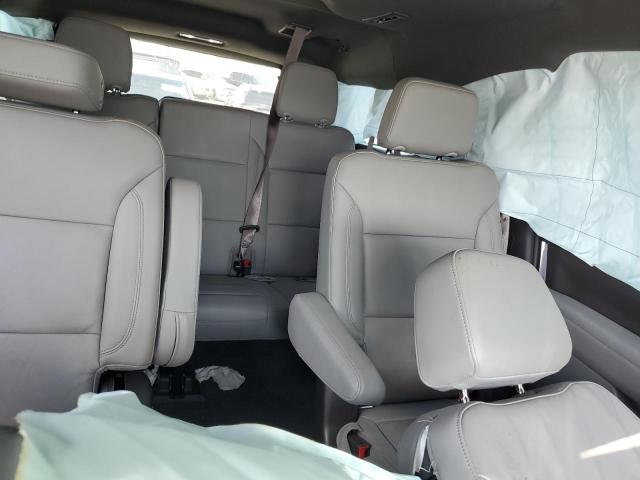 Photo 10 from auction – 2021 CHEVROLET SUBURBAN C with VIN 1GNSCCKD9MR148495