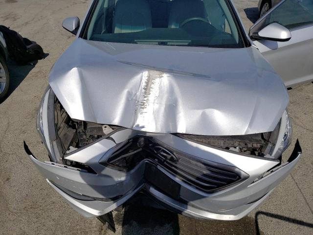 Photo 11 from auction – 2016 HYUNDAI SONATA SE with VIN 5NPE24AF6GH361272