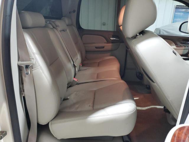Photo 10 from auction – 2010 CHEVROLET AVALANCHE with VIN 3GNVKGE06AG151981