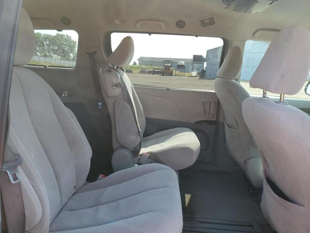 Photo 11 from auction – 2013 TOYOTA SIENNA LE with VIN 5TDKK3DC8DS361410