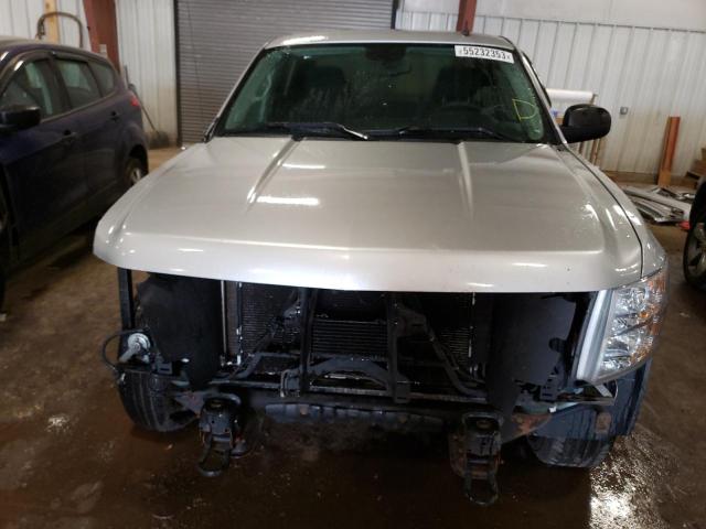 Photo 5 from auction – 2013 CHEVROLET SILVERADO with VIN 1GCRKSE79DZ187369