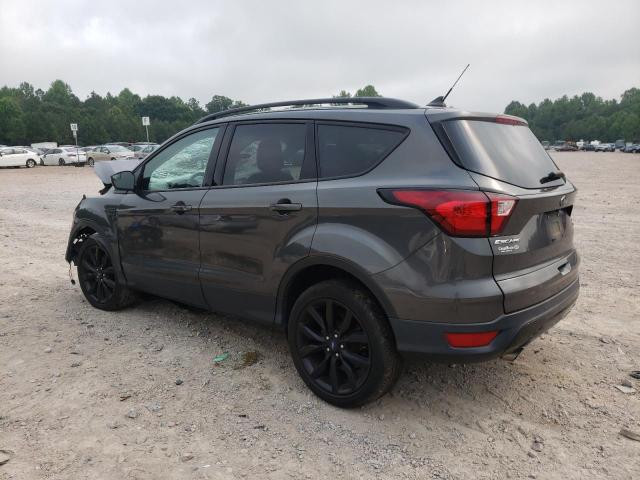 Photo 2 from auction – 2019 FORD ESCAPE SE with VIN 1FMCU0GD3KUB75649