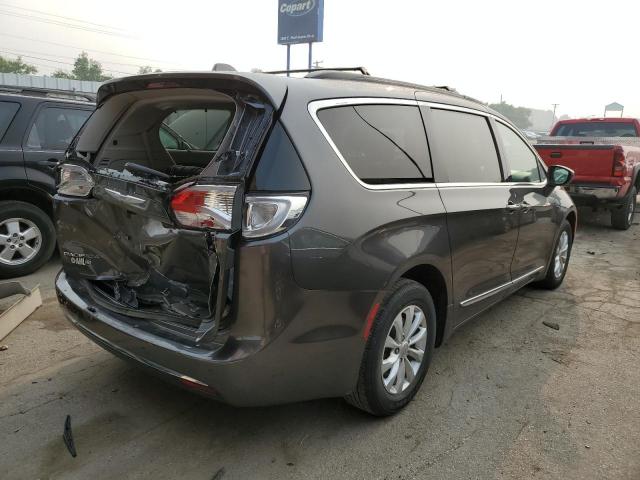 Photo 3 from auction – 2017 CHRYSLER PACIFICA T with VIN 2C4RC1BG0HR764222