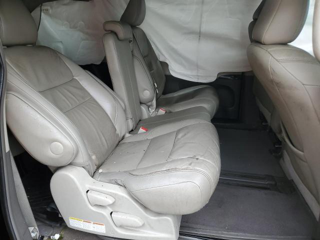 Photo 11 from auction – 2015 TOYOTA SIENNA XLE with VIN 5TDYK3DC8FS555206