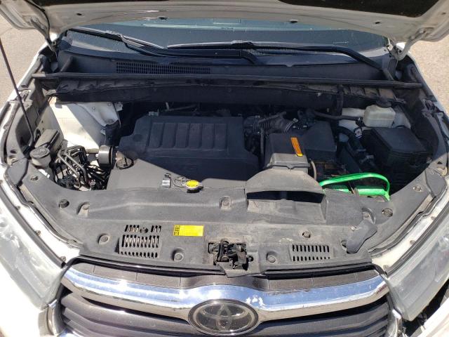 Photo 12 from auction – 2015 TOYOTA HIGHLANDER with VIN 5TDDKRFHXFS107754
