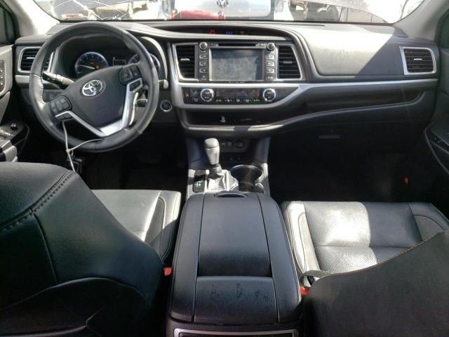 Photo 8 from auction – 2019 TOYOTA HIGHLANDER with VIN 5TDDZRFH5KS702338