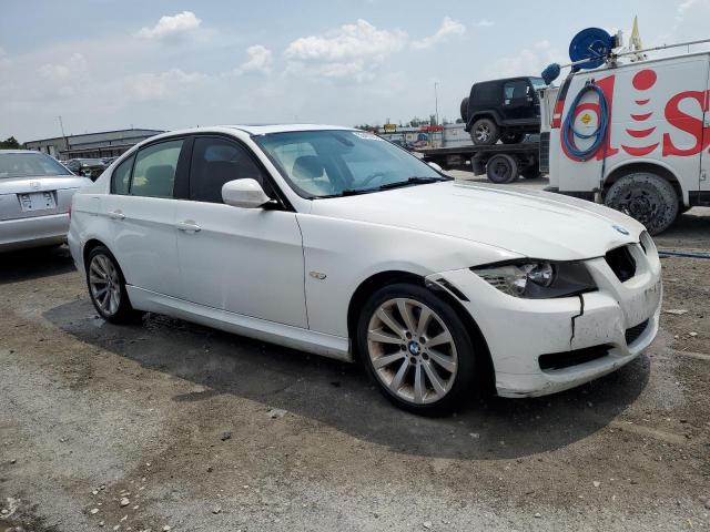 Photo 4 from auction – 2011 BMW 328 I with VIN WBAPH7G54BNM58788