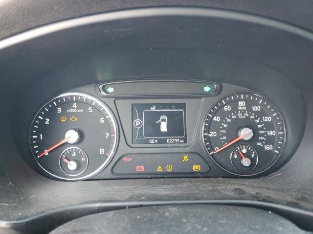 Photo 9 from auction – 2016 KIA SORENTO LX with VIN 5XYPG4A31GG005657