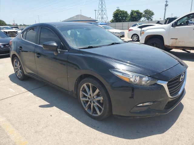 Photo 4 from auction – 2018 MAZDA 3 TOURING with VIN 3MZBN1V39JM201720