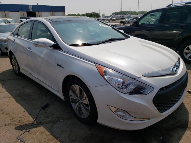 Photo 4 from auction – 2013 HYUNDAI SONATA HYB with VIN KMHEC4A42DA067135
