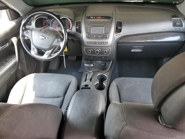 Photo 8 from auction – 2014 KIA SORENTO LX with VIN 5XYKT3A61EG432005