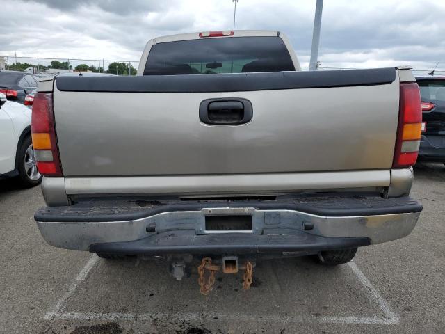 Photo 6 from auction – 2002 CHEVROLET SILV2500 2 with VIN 1GCHK29U02E284816