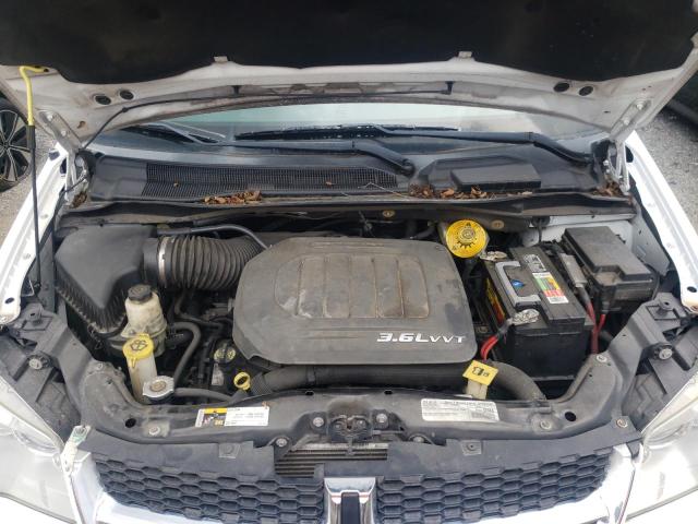 Photo 12 from auction – 2016 DODGE GRAND CARA with VIN 2C4RDGCG4GR327949