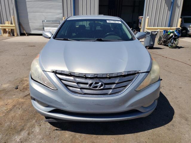 Photo 5 from auction – 2011 HYUNDAI SONATA with VIN 5NPEC4AB6BH200228