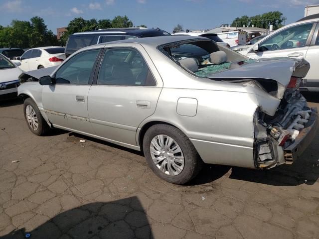 Photo 2 from auction – 2000 TOYOTA CAMRY CE with VIN 4T1BG22K3YU683066