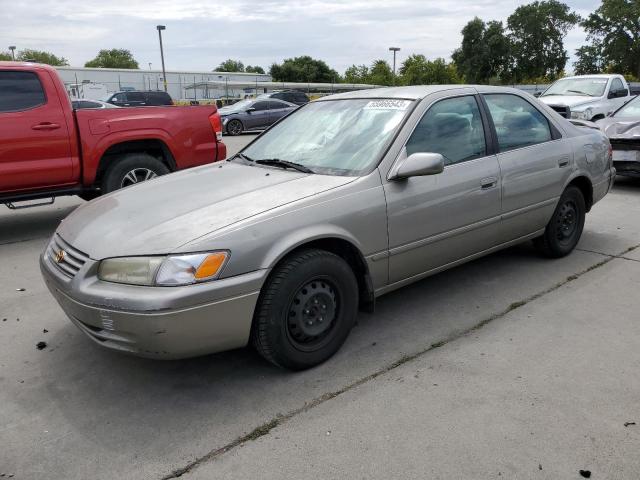 TOYOTA CAMRY CE 1998 with VIN JT2BG22K5W0140562 - Photo from auction