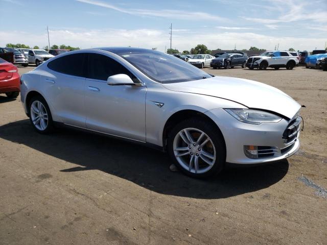 Photo 4 from auction – 2014 TESLA MODEL S with VIN 5YJSA1H18EFP32393