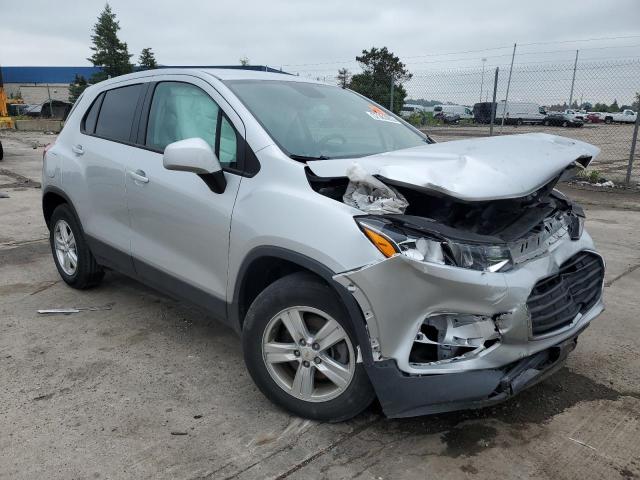 Photo 4 from auction – 2020 CHEVROLET TRAX LS with VIN KL7CJKSB4LB038132
